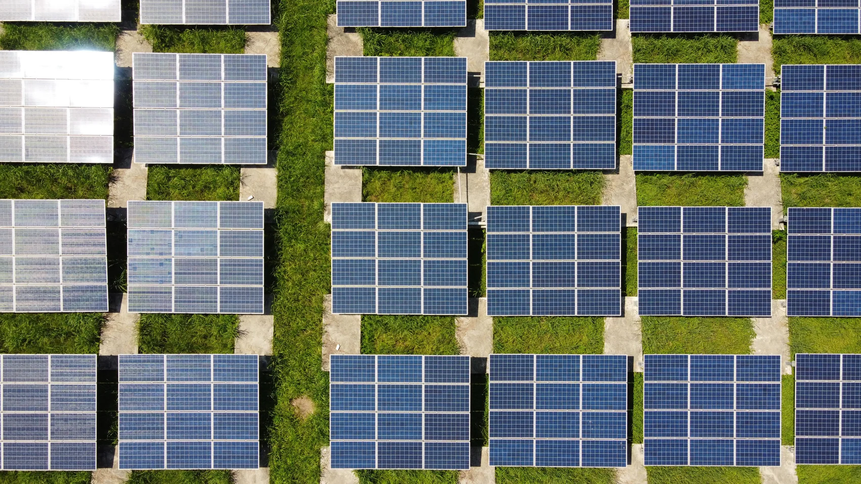 How Solar Power is Revolutionising the South African Energy Landscape solarpowerspace.com 7
